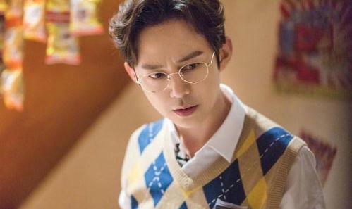 最新爆料何炅事件视频播放,真相与争议再引热议 第1张 最新爆料何炅事件视频播放,真相与争议再引热议 第1张